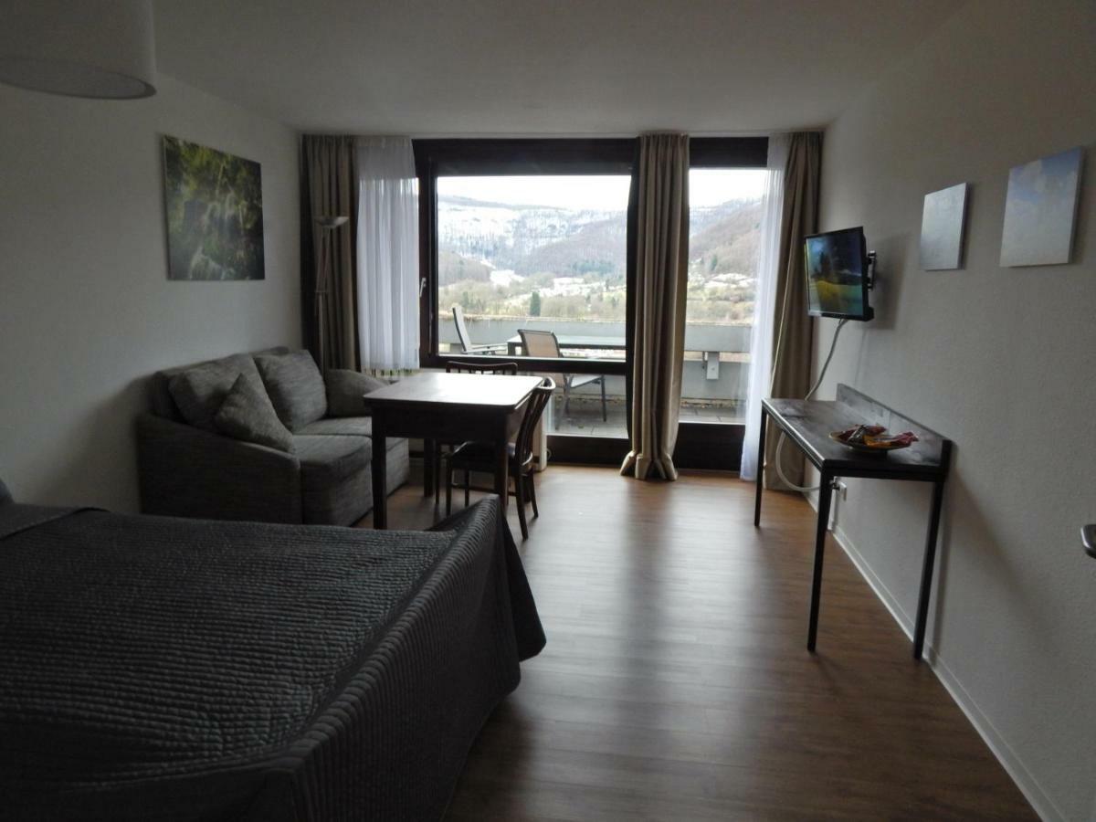 Free Apartment - Schoenblick Bad Urach Eksteriør bilde